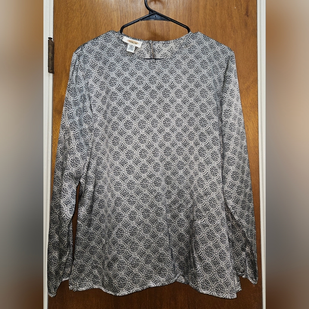 Silk Talbots Black and White Geometric Blouse